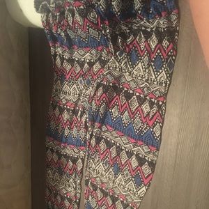 Tribal print leggings